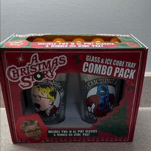 A Christmas Story Glass & Ice Cube Tray Combo Pack